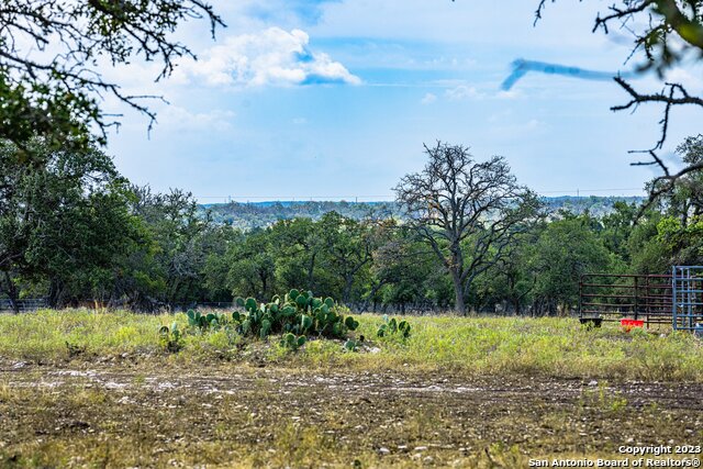 Image 5 of 32 For 436 Stevens Ranch Rd