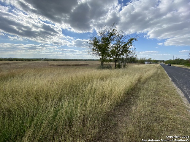 Listing photo id 18 for 12020 Interstate 10