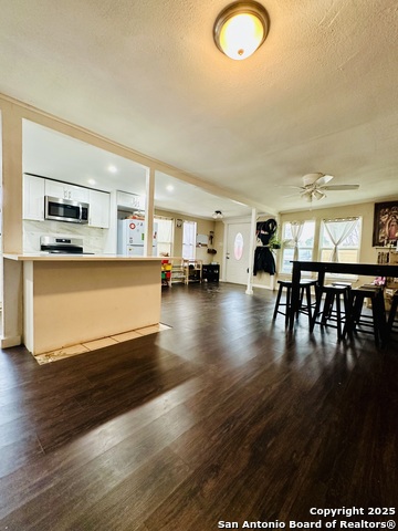 Image 10 of 35 For 7941 Fm 1346 Lot 7