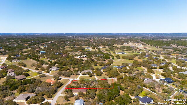Listing photo id 1 for 117 Covered Bridge Dr