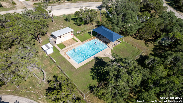 Listing photo id 19 for 1529 Charter Oak Dr