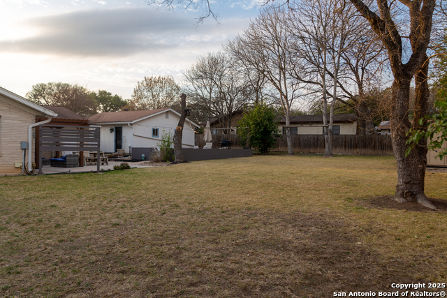 Image 17 of 41 For 504 Bandera E