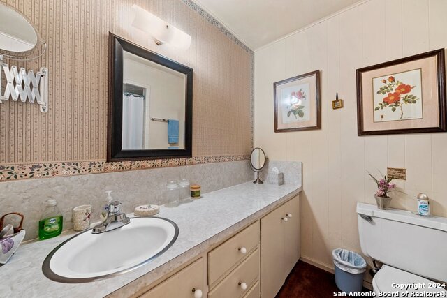 Image 20 of 27 For 809 Lakebreeze Dr