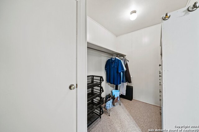 Image 24 of 27 For 809 Lakebreeze Dr