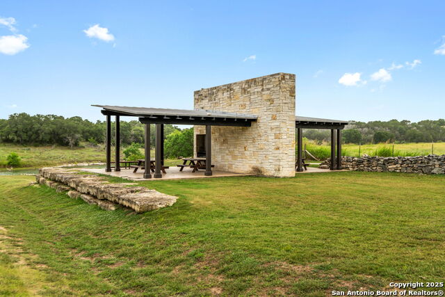 Listing photo id 31 for 268 Secret Way