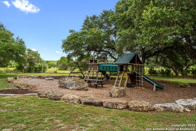 Listing photo id 36 for 268 Secret Way