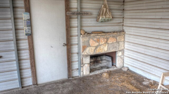 Image 10 of 38 For 560 Pine Mountain