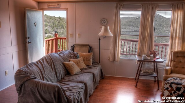 Image 15 of 38 For 560 Pine Mountain