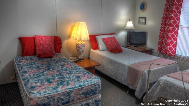 Image 21 of 38 For 560 Pine Mountain