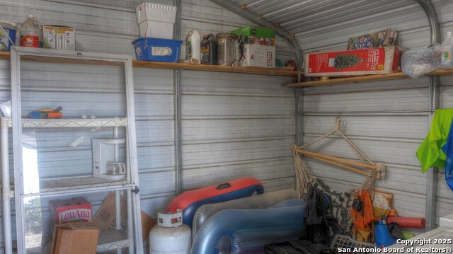 Image 25 of 38 For 560 Pine Mountain