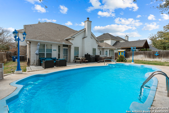 Details for 125 Brookbend, Cibolo, TX 78108