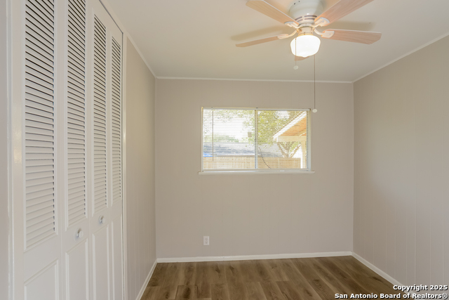 Image 11 of 16 For 7214 Glen  