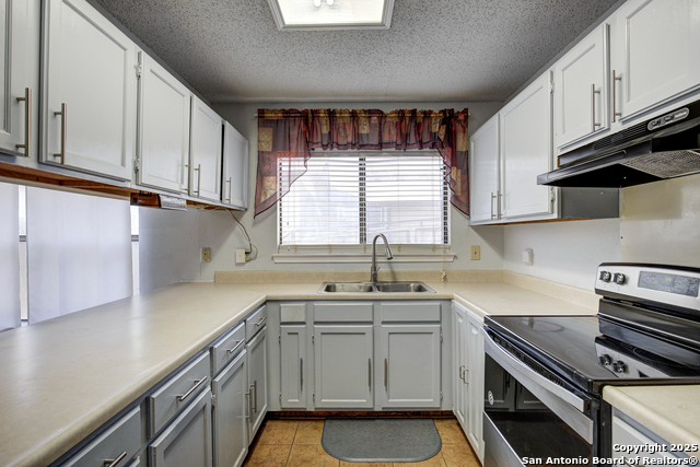 Image 14 of 32 For 10114 Cedarmont