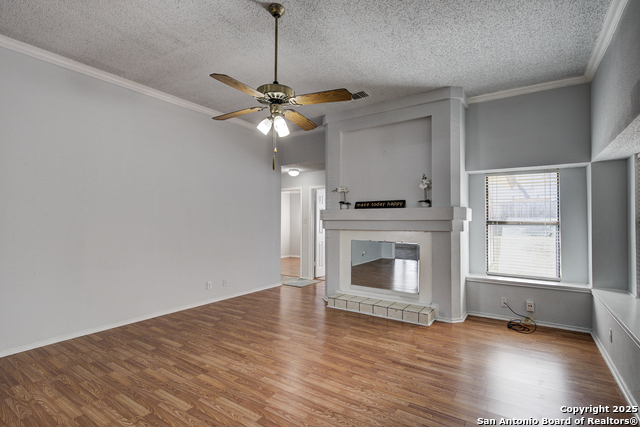 Image 7 of 32 For 10114 Cedarmont