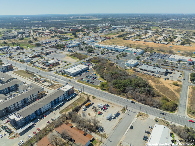 Image 11 of 14 For 7118 New Braunfels Ave S