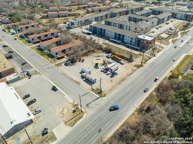 Image 6 of 14 For 7118 New Braunfels Ave S