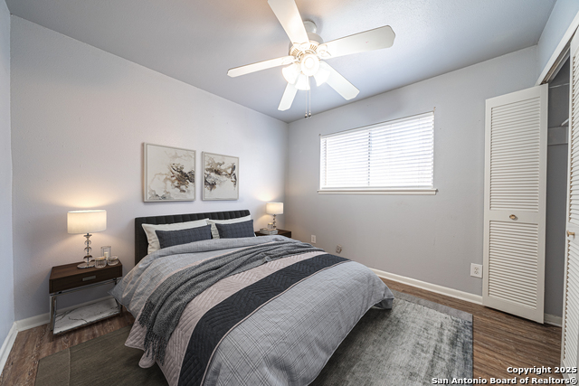 Image 15 of 29 For 4279 Valleyfield