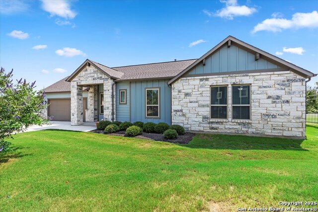 Listing photo id 16 for 344 Dancing Oak 101