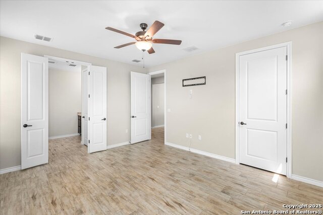Listing photo id 31 for 344 Dancing Oak 101
