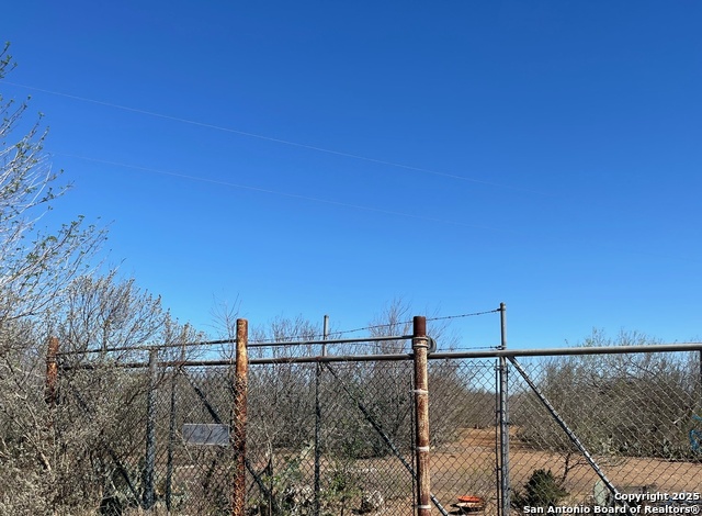 Details for 1010 Cr 308a, Jourdanton, TX 78026