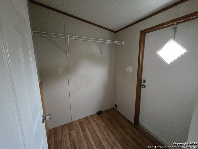 Image 10 of 10 For 1911 Wald Rd 9