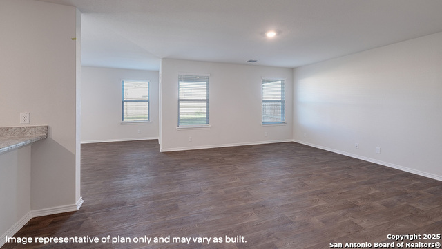 Image 4 of 78 For 1122 Western Whipbird