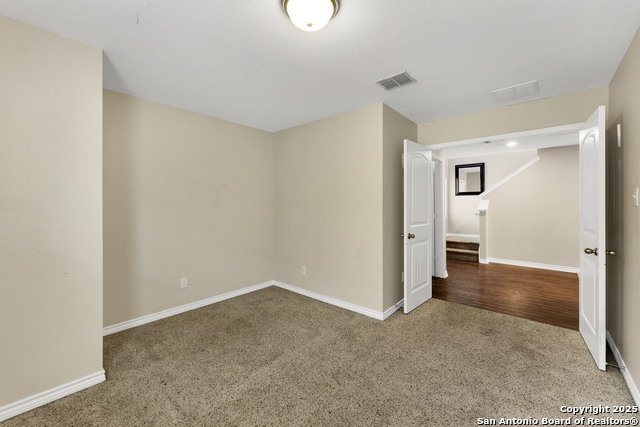 Image 14 of 53 For 2027 Shire Meadows