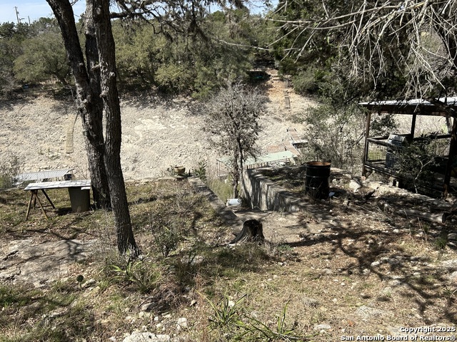 Listing photo id 12 for 198 Private Road 2622