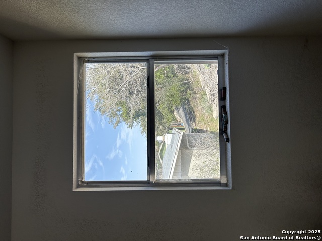 Listing photo id 21 for 198 Private Road 2622