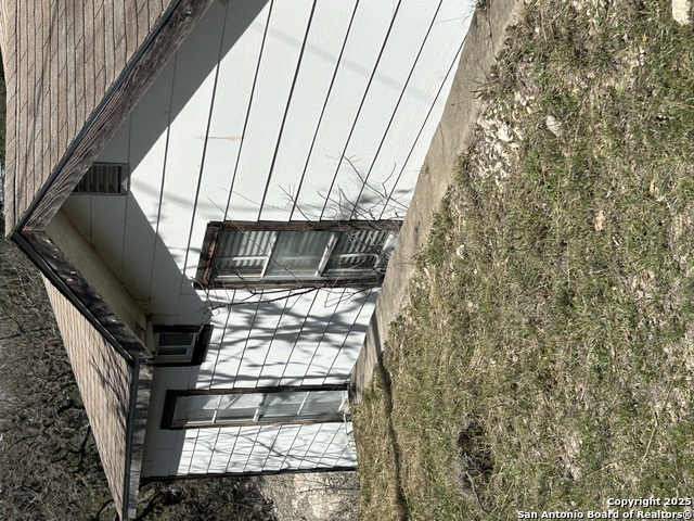 Listing photo id 2 for 198 Private Road 2622