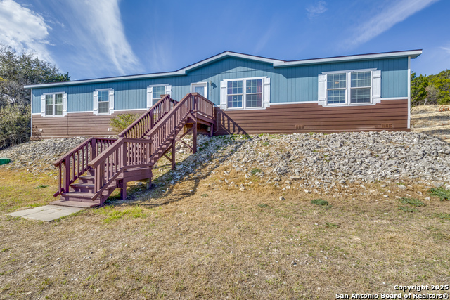 Details for 175 Whisper Valley Ln S, Kerrville, TX 78028