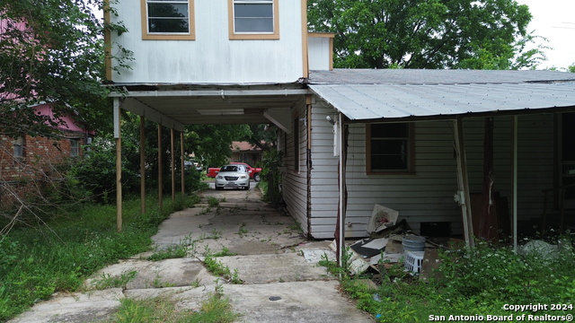 Image 22 of 23 For 419 Vickers Ave