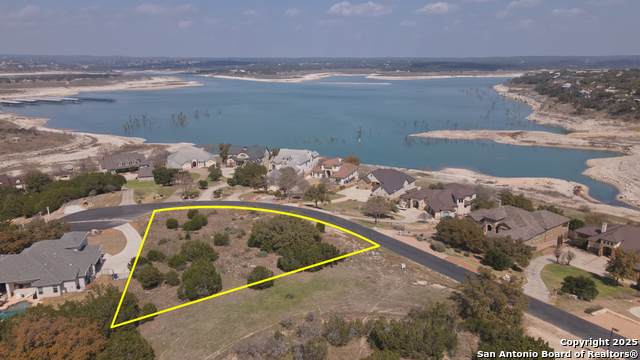 Details for 555 Oak Shores Dr, Canyon Lake, TX 78133