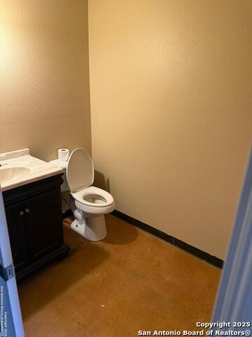 Listing photo id 1 for 23065 State Highway 46 4