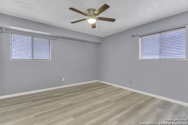 Image 10 of 16 For 117 Ridgewood Dr