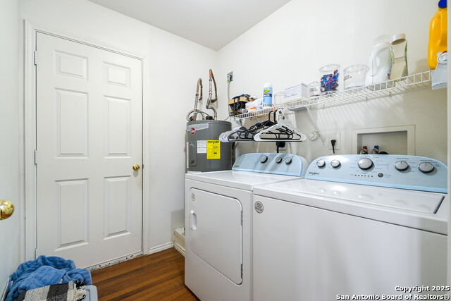 Listing photo id 15 for 237 Katie Ct