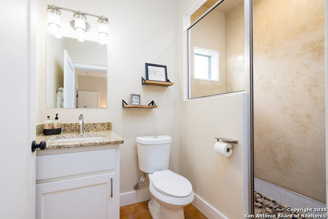 Image 22 of 33 For 903 Panorama Pass