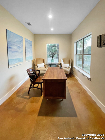 Image 7 of 33 For 903 Panorama Pass