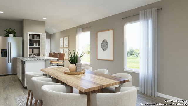 Listing photo id 9 for 2071 Olivia Drive
