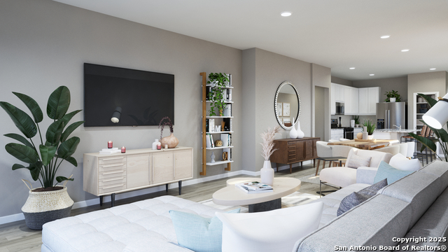 Listing photo id 11 for 2071 Olivia Drive