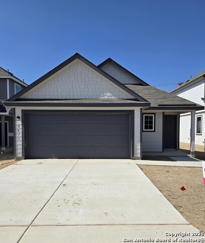 Listing photo id 0 for 2071 Olivia Drive