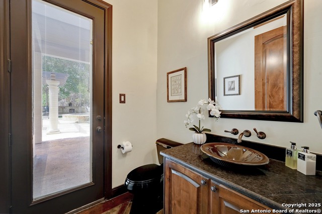 Listing photo id 44 for 133 Fair Springs