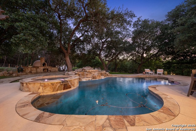 Listing photo id 60 for 133 Fair Springs