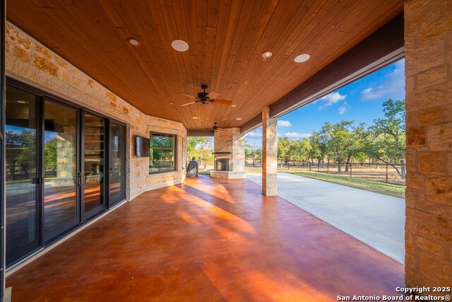 Image 24 of 42 For 1554 Vintage Oaks Dr