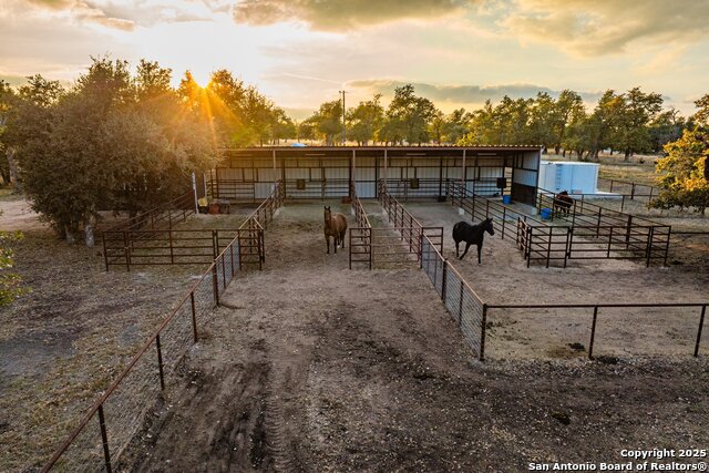 Image 32 of 42 For 1554 Vintage Oaks Dr