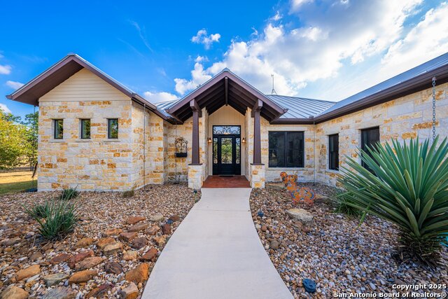 Image 4 of 42 For 1554 Vintage Oaks Dr