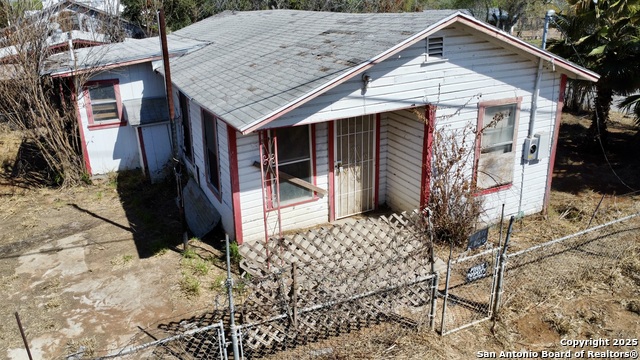 Listing photo id 0 for 1703 5th N 