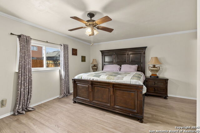 Listing photo id 12 for 6862 Flaming Ridge