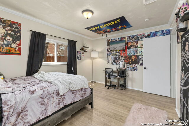 Listing photo id 26 for 6862 Flaming Ridge