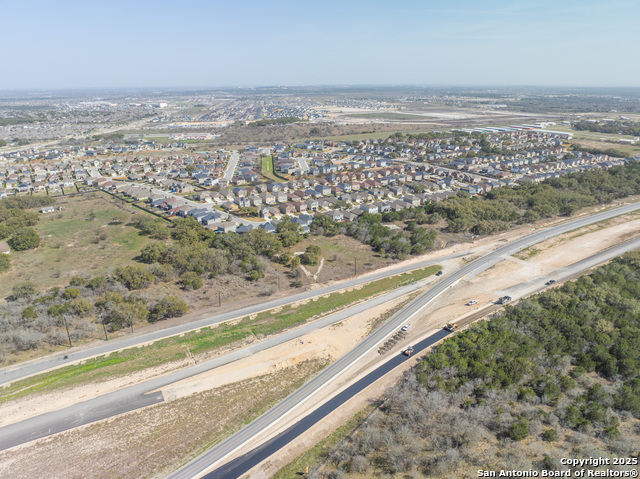 Listing photo id 8 for 8454 Sh 211
